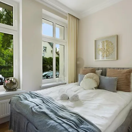 Elite Korzeniowskiego Seaside غدانسك