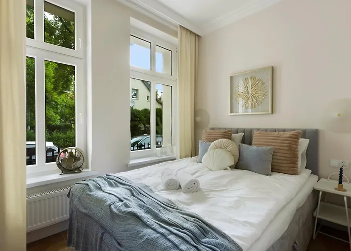 Elite Korzeniowskiego Seaside 格但斯克