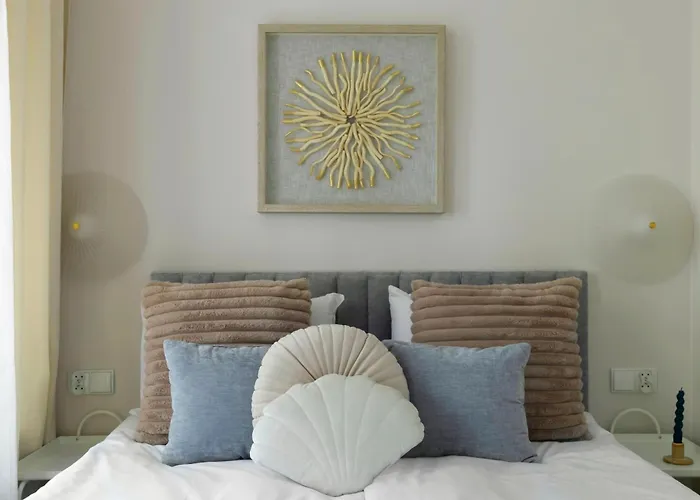 Elite Korzeniowskiego Seaside 公寓 *